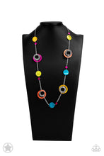 Load image into Gallery viewer, Paparazzi Necklace ~Kaleidoscopically Captivating Blockbuster Necklace
