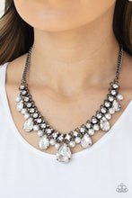 Load image into Gallery viewer, Paparazzi Necklace ~ Knockout Queen - Black Pearl Necklace
