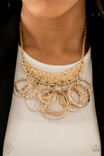 Load image into Gallery viewer, Paparazzi Fashion Fix Necklace: &quot;Metro Eclipse&quot; (P2ST-GDXX-074TA)
