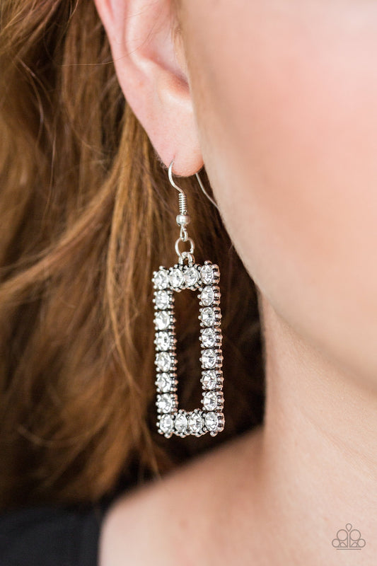 Paparazzi Mirror, Mirror White Earrings (P5RE-WTXX-336XX)