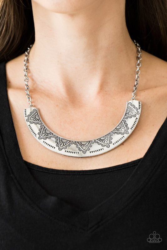 Paparazzi Persian Pharaoh Silver Necklace. Get Free Shipping. #P2TR-SVXX-114XX