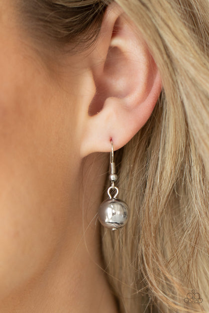 Twinkle Twinkle, Im The Star Necklace Paparazzi $5 jewelry. Subscribe and Save