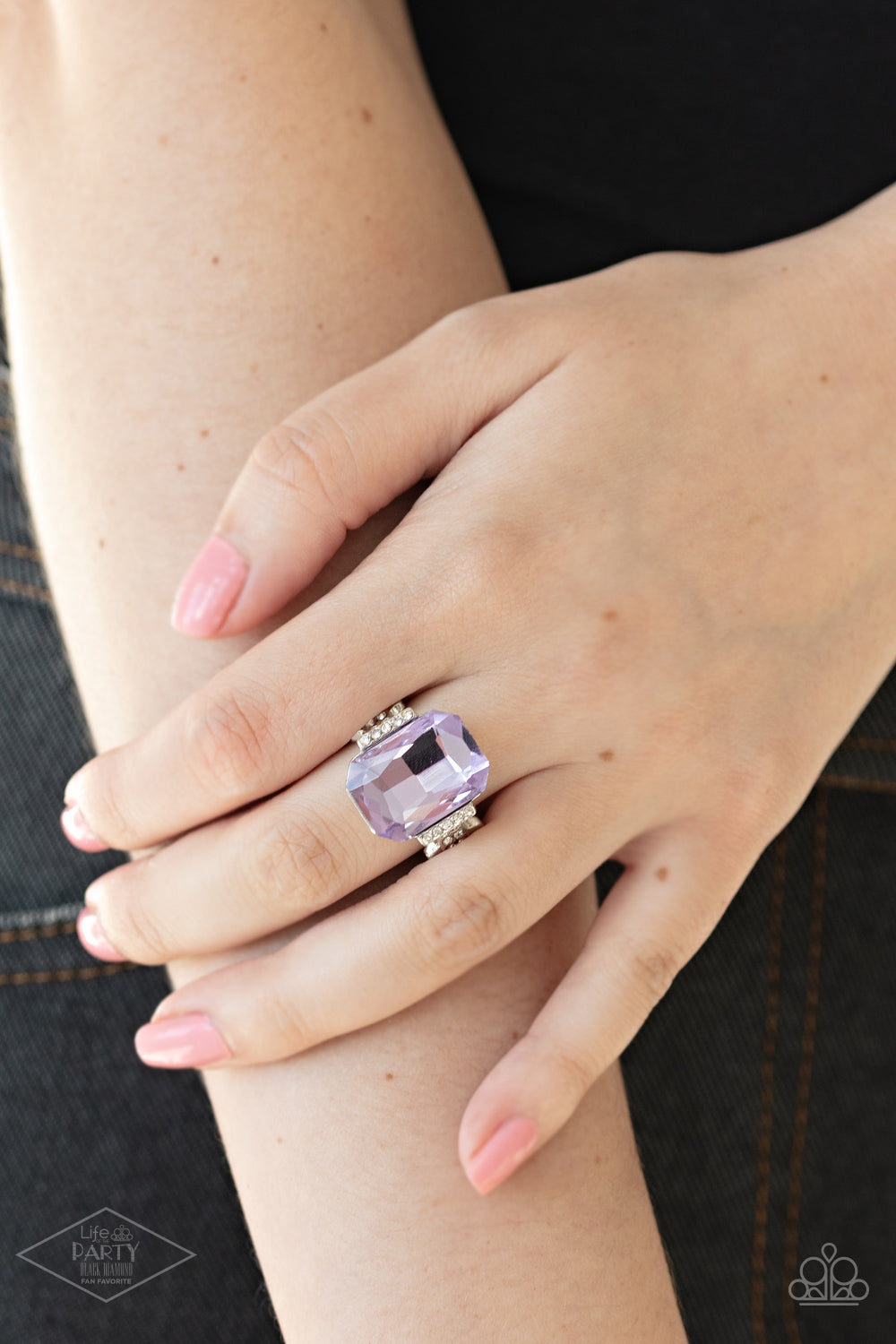 Paparazzi Ring ~ You Can COUNTESS On Me - Purple Ring