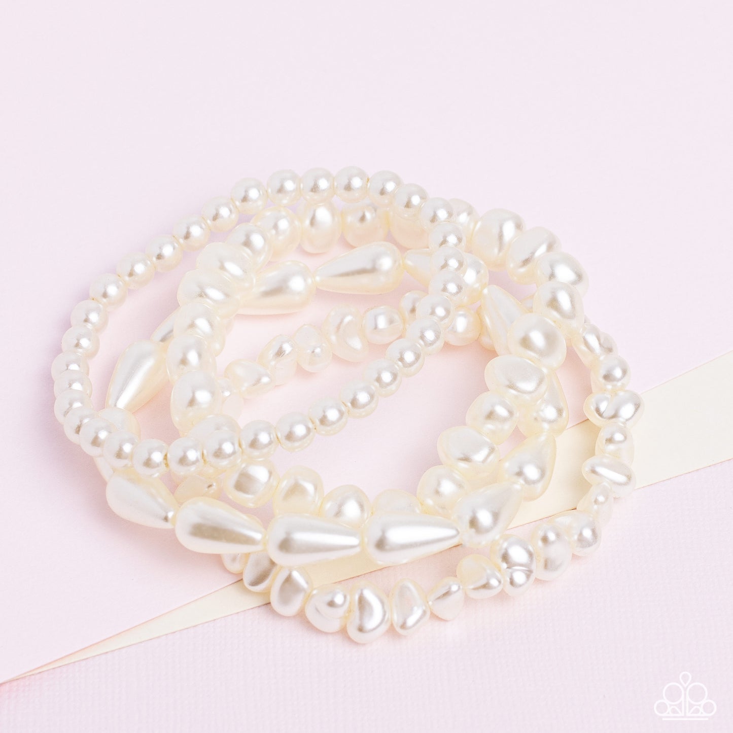 Gossip PEARL White Bracelet Paparazzi $8 Jewelry. Get Free Shipping. P9RE-WTXX-554XX